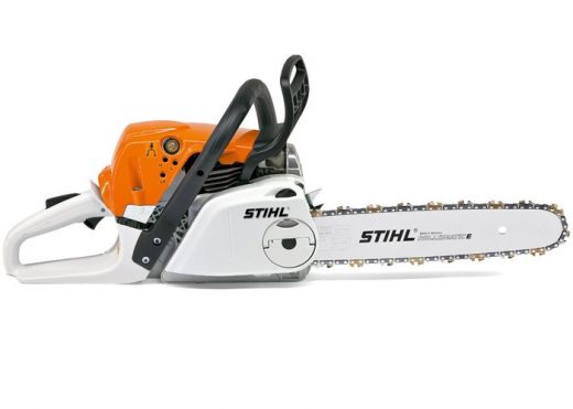 チェンソー（STIHL　MS231C-BE）