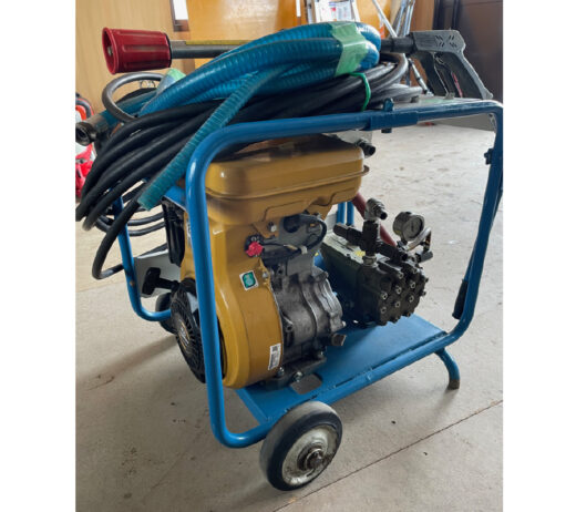 【北上営業所】高圧洗浄機　エンジン式（HPJ-680E）『中古価格￥143,000（税込み）』